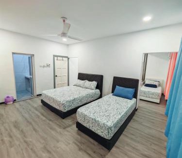 Kampung Lubok Peringgi House | Zzora Home 28