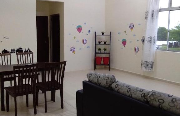 風跡石屋 TIARA HOMESTAY