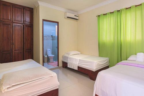 1-Bedroom Apartment with 3 Beds Private Balcony Near SDQ Airport Fast Wi-F in La Viva