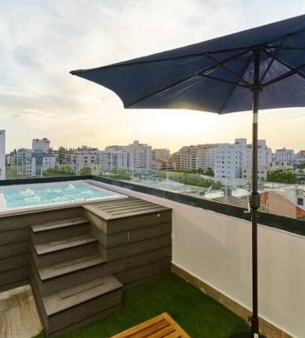 10ThFloor Penthouse With JACUZZi 6 Guest, Family Ambient in Santo Domingo