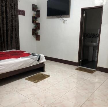 15pax-2minutes to Vigan-Rose and Fer Transient-2 Bedroom House in Bantay