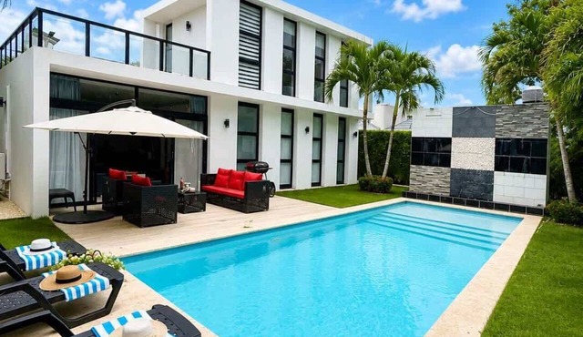 2 King Suites | Private Pool & Sleeps up to 7 in Sosúa