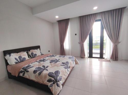 25 Homestay Pulai