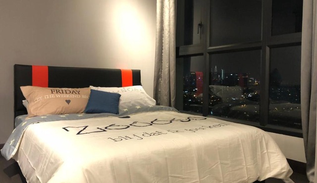 28 Boulevard Studio Suite Resort Facilities 3-6KM to Velocity MyTown KLCC in Kuala Lumpur