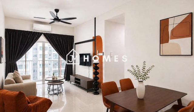 2BR Razak City KL LRT Access Free Parking #B1 in Kuala Lumpur