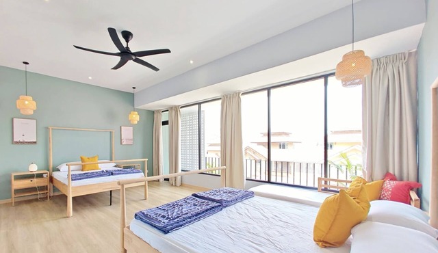 35 BeachHouse Batu Ferringhi 7 Bedroom 7 Bathroom 5 min from the beach! in Batu Ferringhi