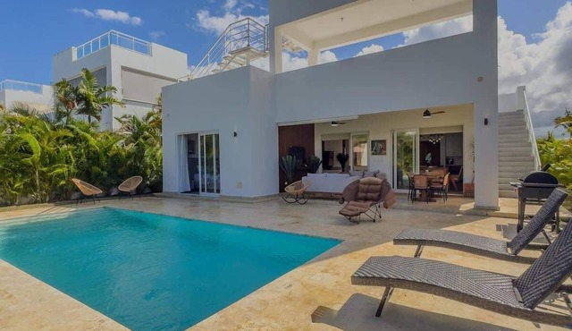 3bd with rooftop ocean view in Sosua Ocean Village in Sosúa