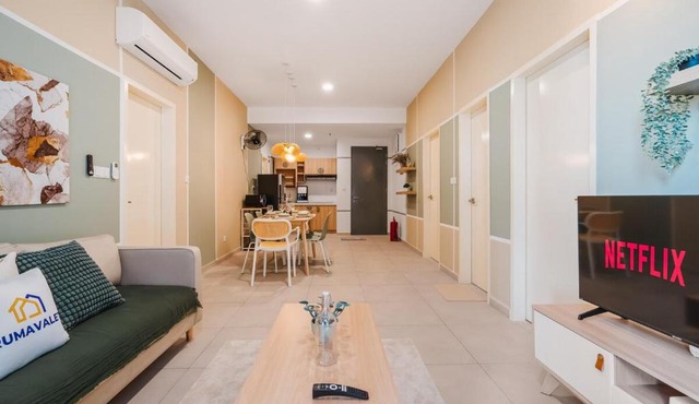 4BR Matcha-Inspired Home at Meta Residence by RumaBnB in Seri Kembangan