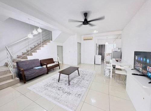 4R3B 10 Pax WI-FI 10 Mins UiTM PALAM Casa Aruna
