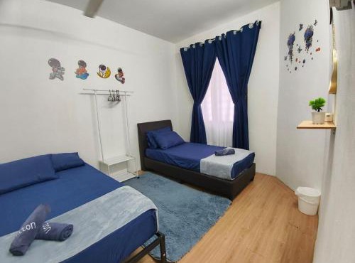 571 Seroja Homestay