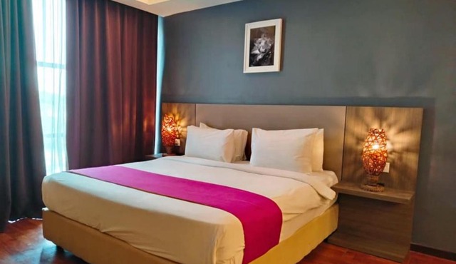 591 Nexus Regency Suites