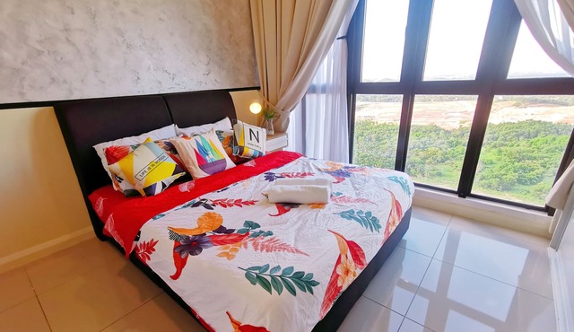6min walking- Legoland Happy Rainbow Suite for Families 2R2B 1-8pax Max Lakeview
