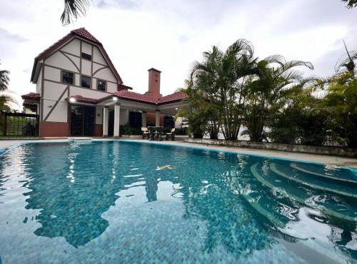 A'Famosa Private Pool Villa Lot 931-Fong Homestay