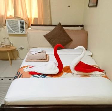 Affordable 8th Floor Studio Unit with Hot Shower, Wi-Fi and Netflix in Saekyung Marigondon Phase 2 in Suba