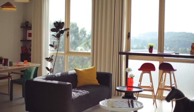 Afiniti 2BR Sunlit Designer - 3 Min To Legoland