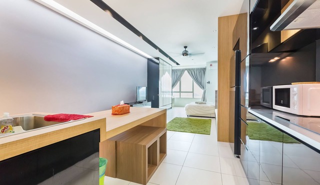 Akademik Suites