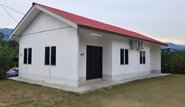 al Hajari Inn 2 - For Islam Only - Kg Banggol Batu Lenggong in Kampong Banggol Belimbing