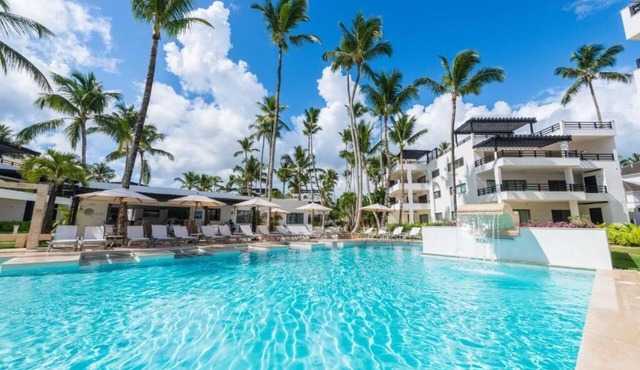 Aligio - A Quiet Retreat in Paradise - 2 BR, 2 pools, WiFi, AC, Private Hot Tub in Las Terrenas