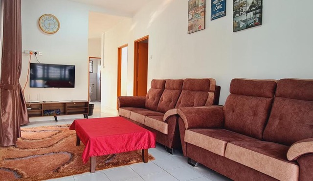 Anjung KLIA House 72 With Neflix