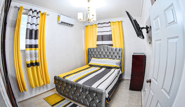 Apartment in the races near the monument in Santiago De Los Caballeros