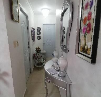 Apartamento amueblado de 3 a 5 minutos de la Embajada Americana in Pantoja