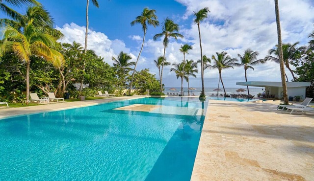 Aquarella Caribbean Blue Summer Special GateAway in Playa Juan Dolio