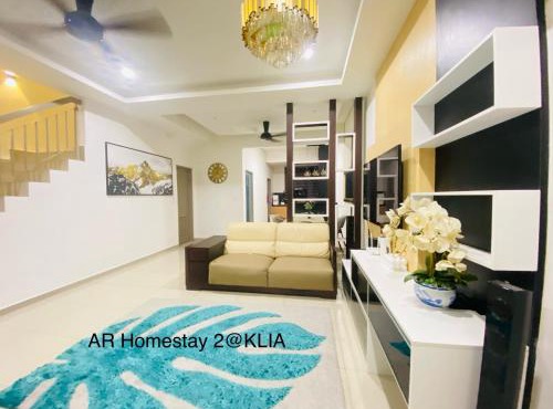 AR Homestay Landed KLIA II 4 ROOMS