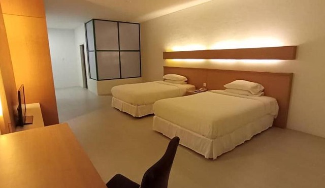 Ara Hotel in Bau