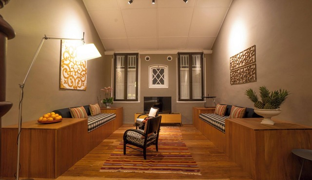 Argus Residence- Dragone in George Town