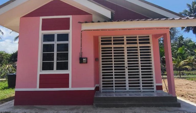 Asyhani Cottage in Bachok