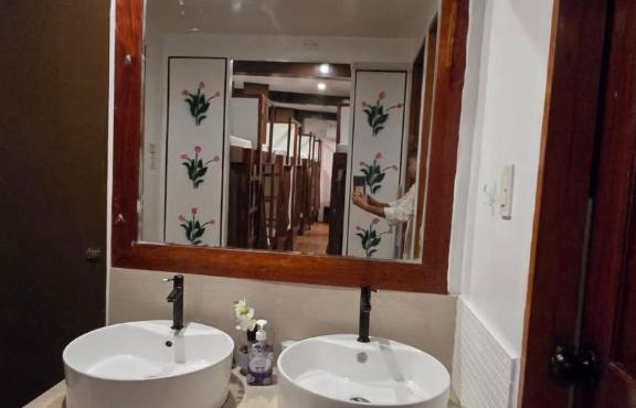 Aurora Hostel Inn in Boracay