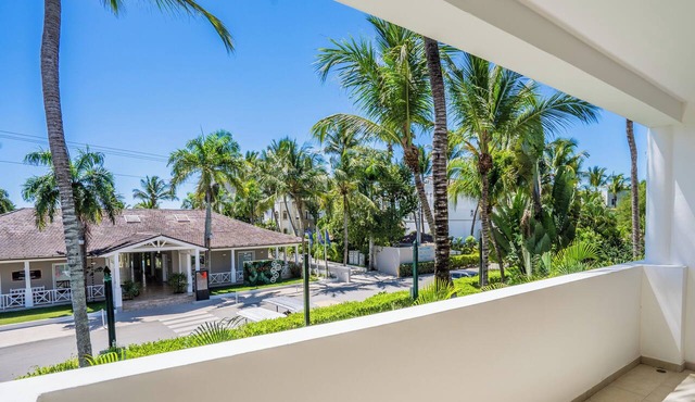 Bayahibe Bliss, 1 BR with pool and beach club in Dominicus