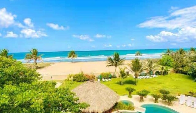 Beachfront Estate | Pool, Theater, Sleeps up to 24 in Sabaneta de Yasica