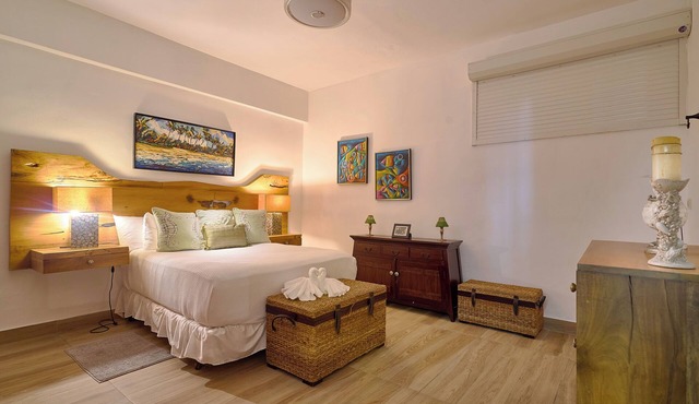 Beachfront | OceanView | Pool & Full Kitchen in Juan Dolio