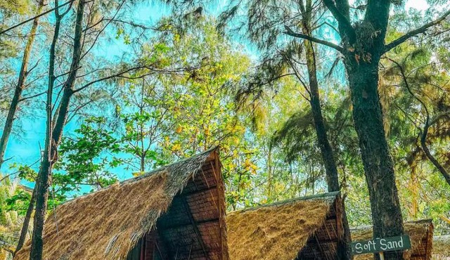 Beachside Cozy Cabin with shared bath - Isaiah 3 in San Narciso