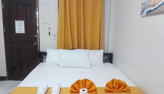Brent's Tourist Inn in Itaytay