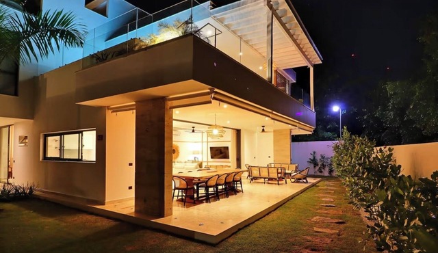 Brisa Bonita: 3 bedroom unit ground floor with private rooftop poo. in Las Terrenas