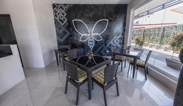 Bumble V Subic Hotel in Olongapo