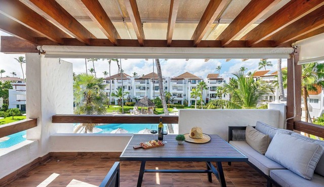 Caribbean Beach Getaway Pool View Terrace, 2 Bdrm in BÁVARO