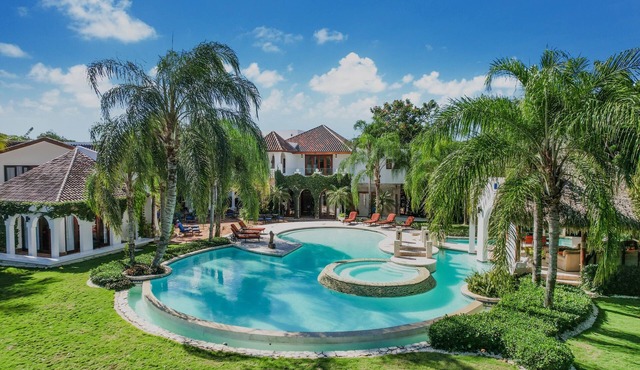 Casa De Campo, Exquisite Moroccan Villa, Golf Front, Steps to Water, La Romana in LA ROMANA