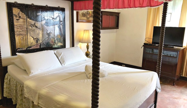 Casa de Carlo in Tagaytay
