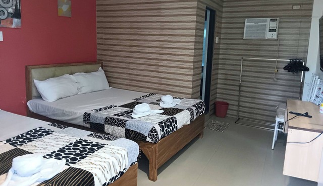 Casa Del Camba Hotel and Restaurant near Hundred Islands in Alaminos