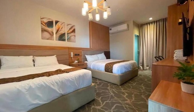 Casa Familia Hotel in Aurora