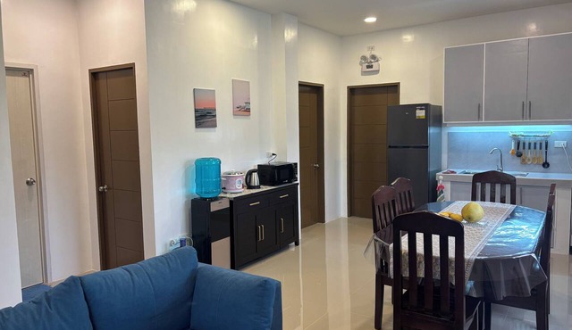 Casa Mameli: Single-Family Home 700m from Sibukaw Beach