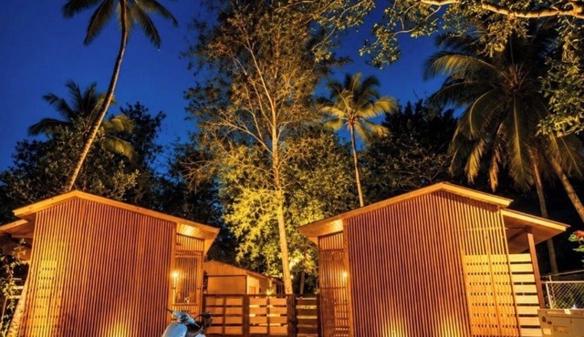 CasaMara #3, tropical bungalow with private SPA walking distance to the beach in Las Terrenas