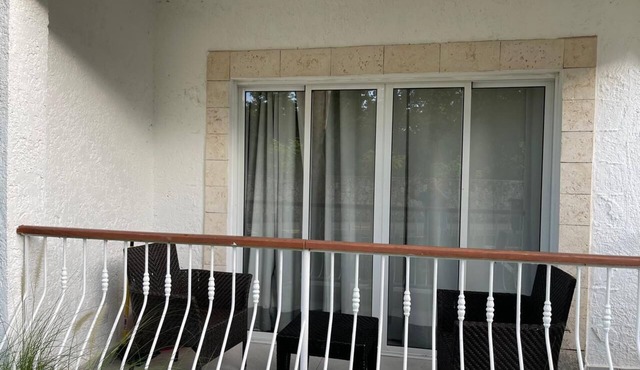 Charming 1-bedroom apartment with AC and WiFi in welcoming Dominicus in Dominicus