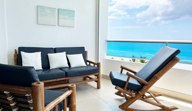 Charming 2-bedrooom Apartment with Majestic Ocean & Pool View in Juan Dolio in Juan Dolio