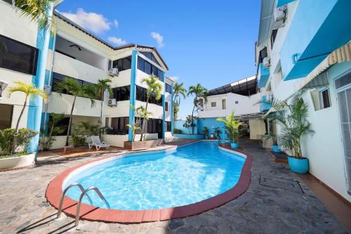Cheap Hotel Room in Sosua Strip in Sosúa