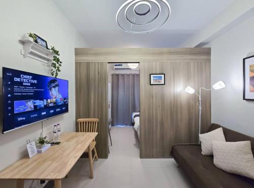 Citispace 1BR Condotel Suite at FAME Residences #FM30A in Manila