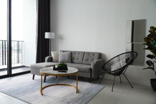 Cityline Stay Quiet Top-Floor 3BR The Podium